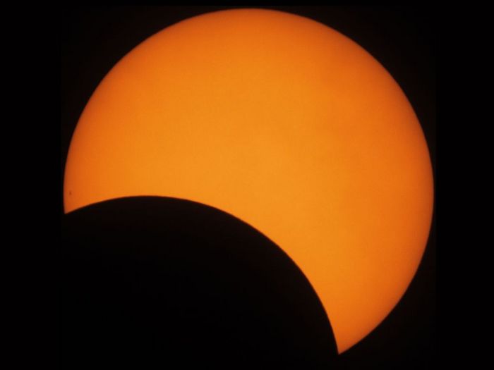 Eclipse de Sol 29/03/2006 11:26h